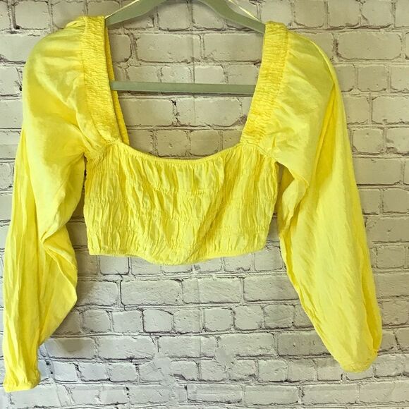 Bershka Yellow Longsleeve Pintuck Cropped Off Shoulder Cottagecore Size Small - Picture 1 of 6